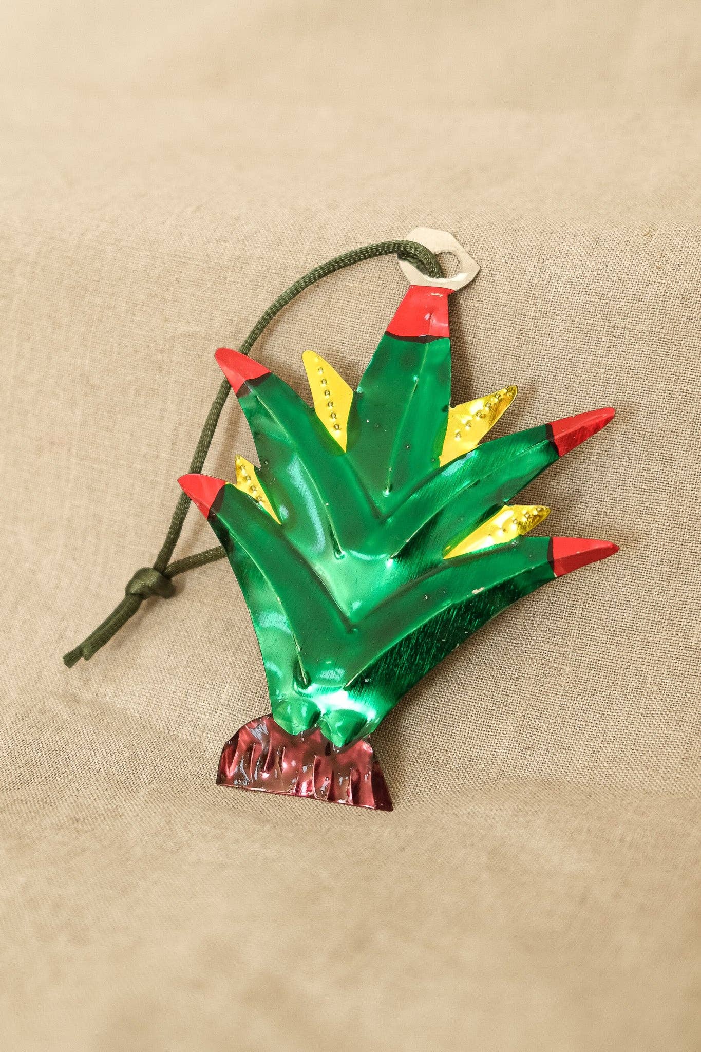 Dekoration in Form von Pflanzen in Dose