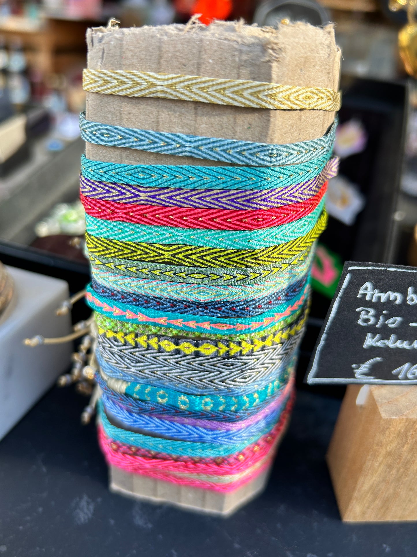 PEREIRA bunte Seidenarmbänder