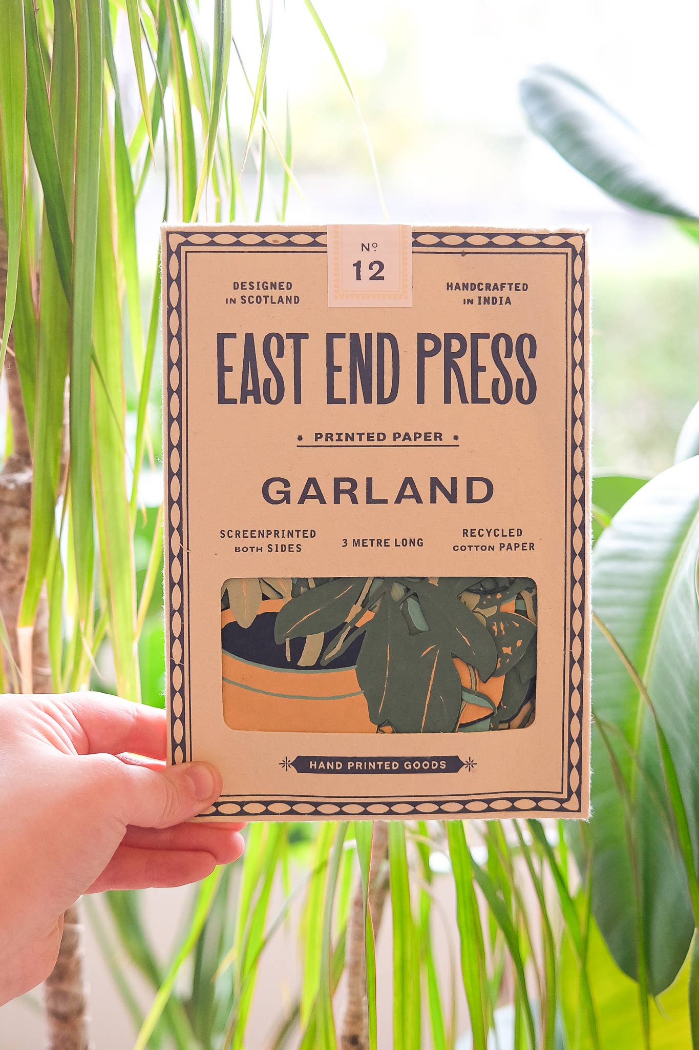 Genähte Girlande für Zimmerpflanzen