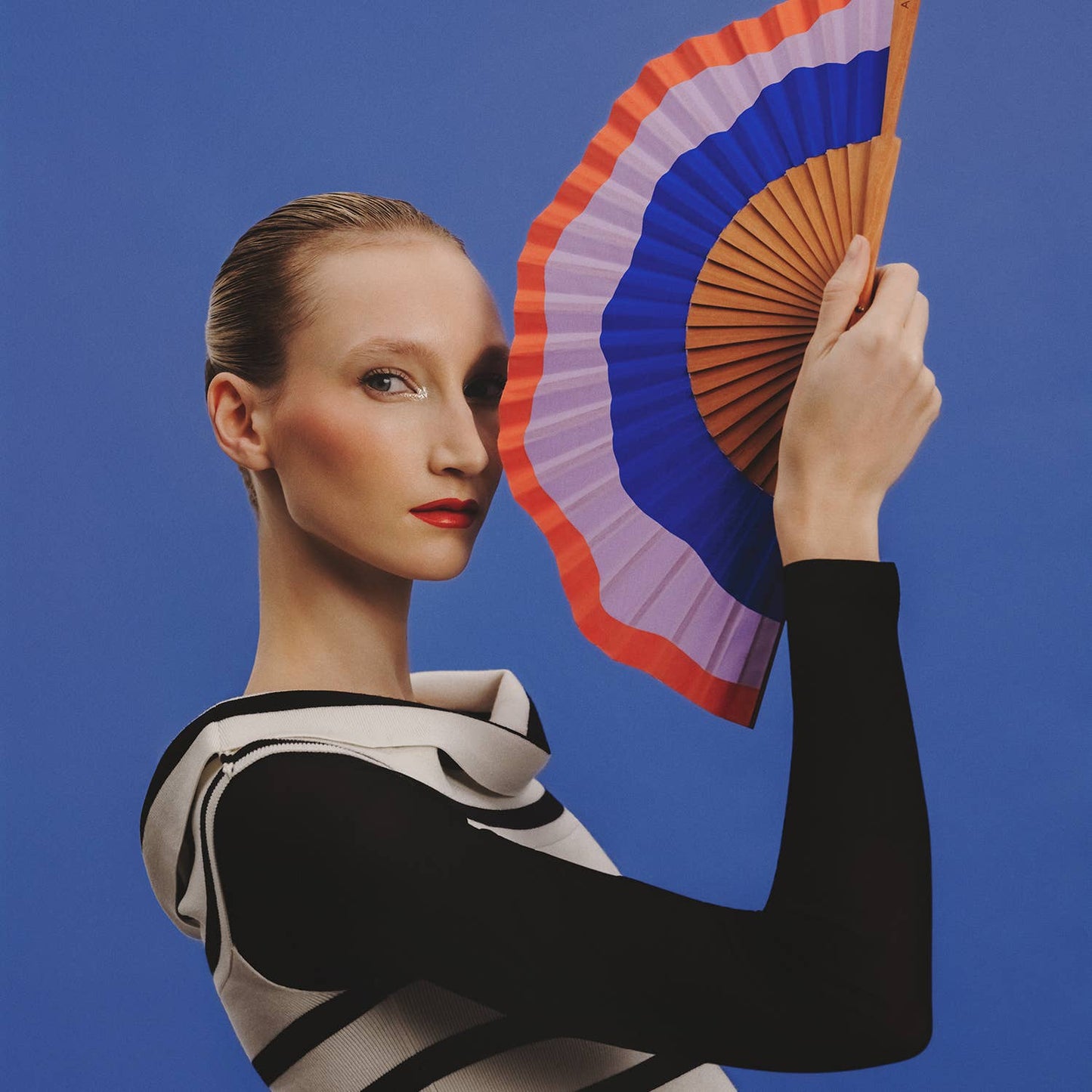FLUID SHAPES MIDI Fächer - 23 cm - Blau, Lila und Orange