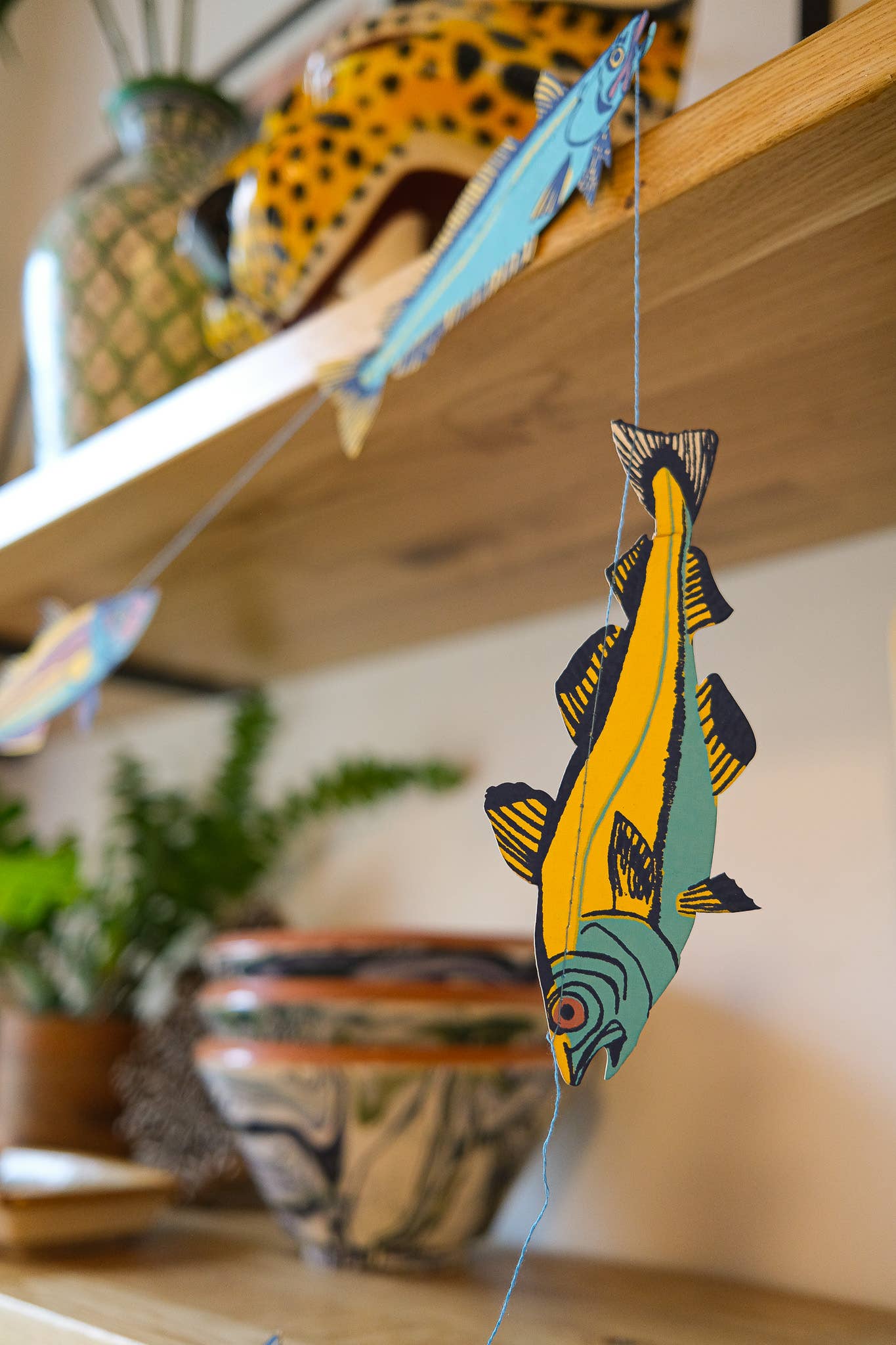 Genähte Girlande mit Fischen