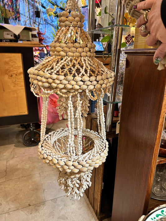 Muschel-Hängedeko im Boho-Stil – handgearbeitet