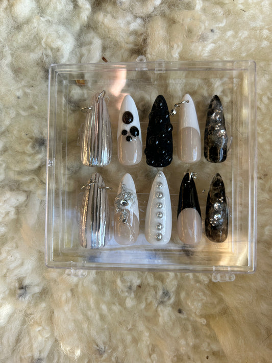 Set Press on Nails made by Ida