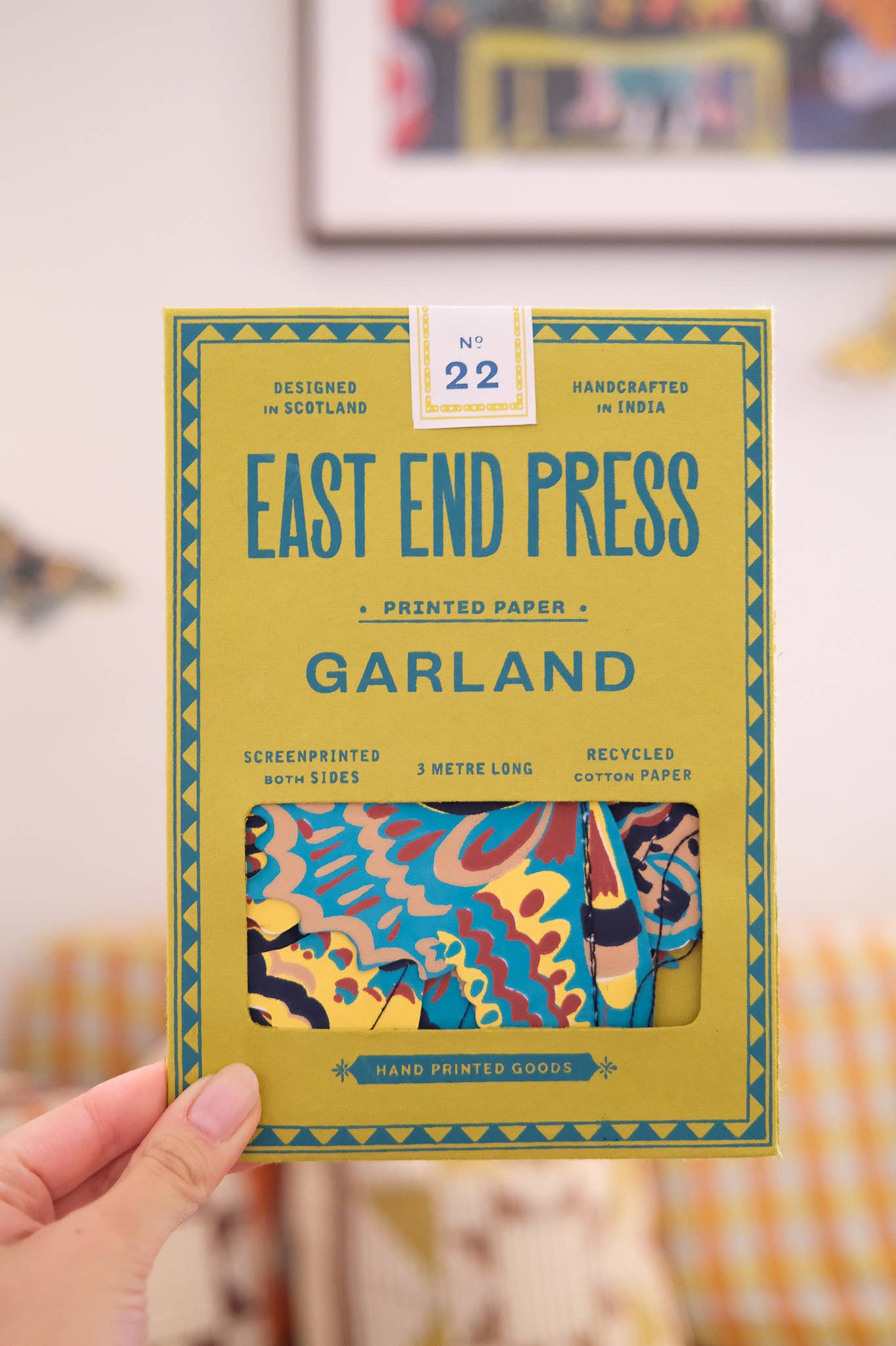 Genähte Mottengirlande