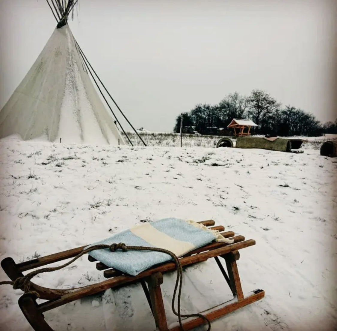 Hamamtuch/Saunatuch/Badetuch mit Fransen aus 100% Baumwolle