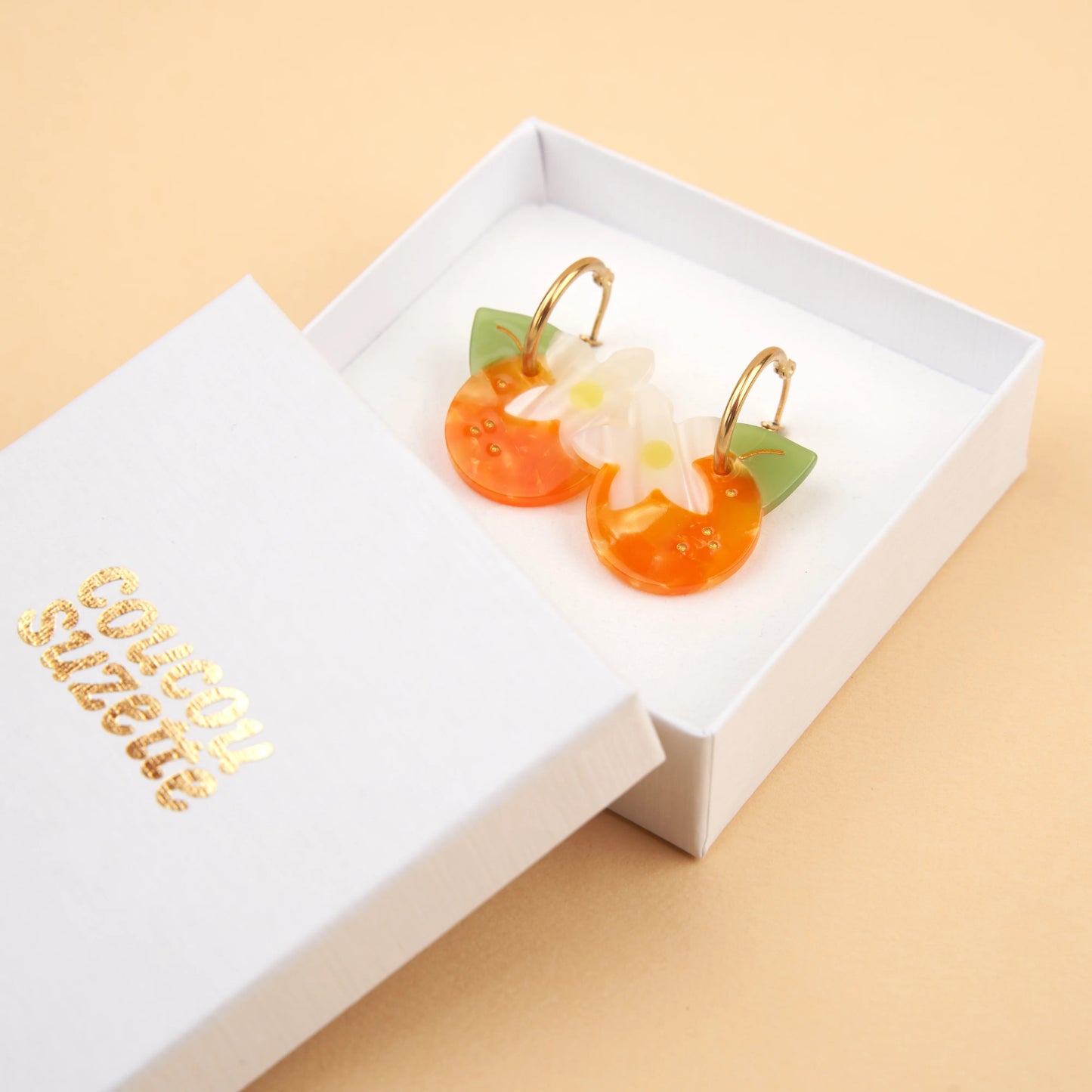 Ohrringe Orange mit Blüte von Coucou Suzette