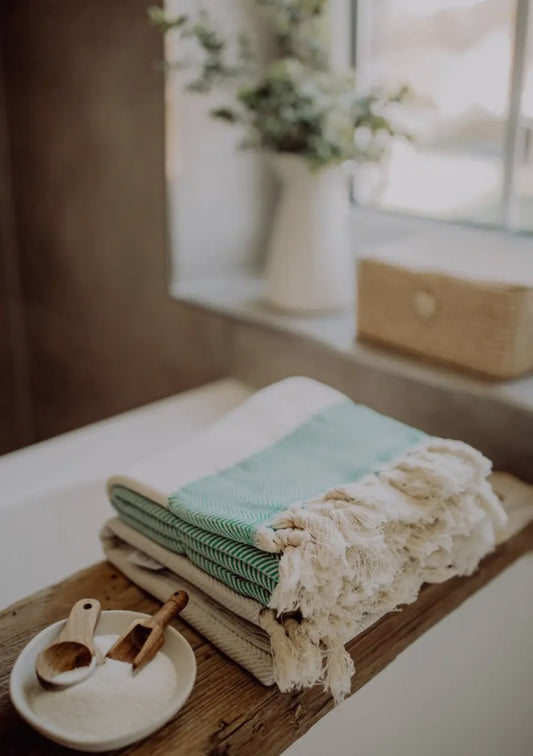 Hamamtuch/Saunatuch/Badetuch mit Fransen aus 100% Baumwolle