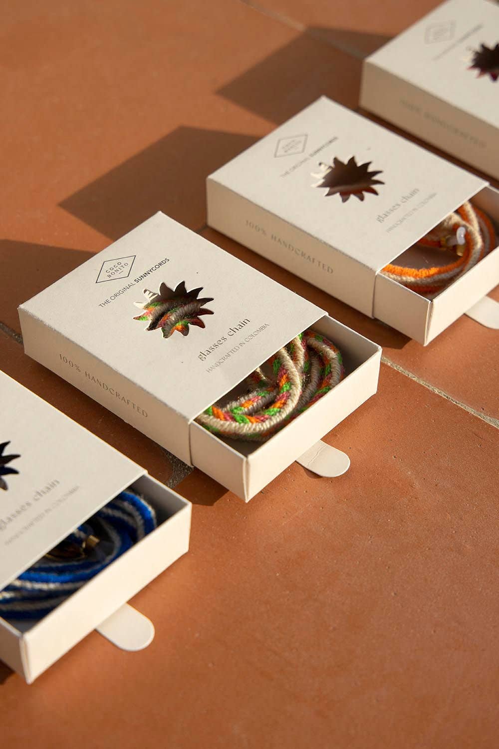 Salty Brillenkette von Coco Bonito