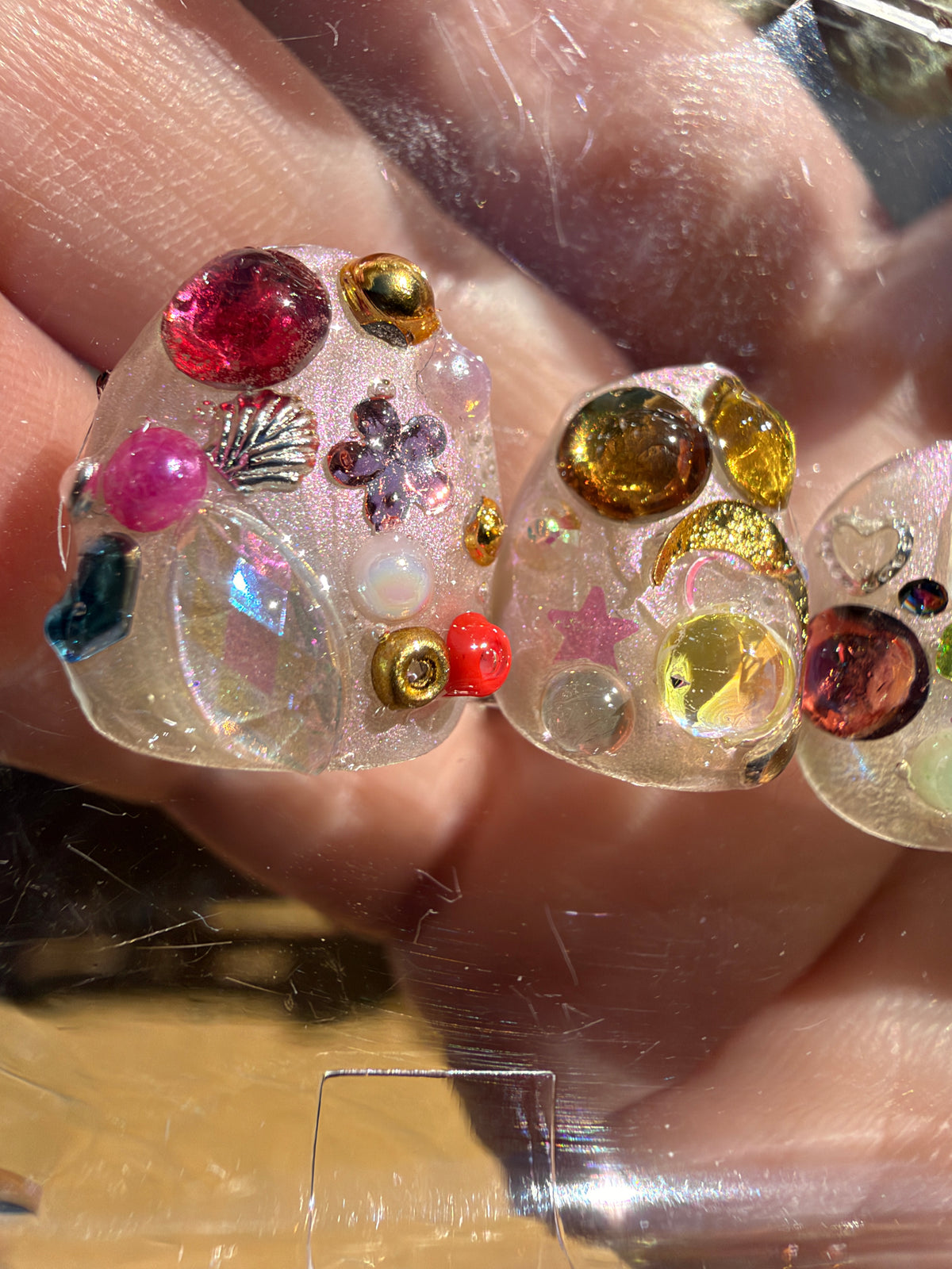 Set bedazzled Press-On Nails made by @managerienails