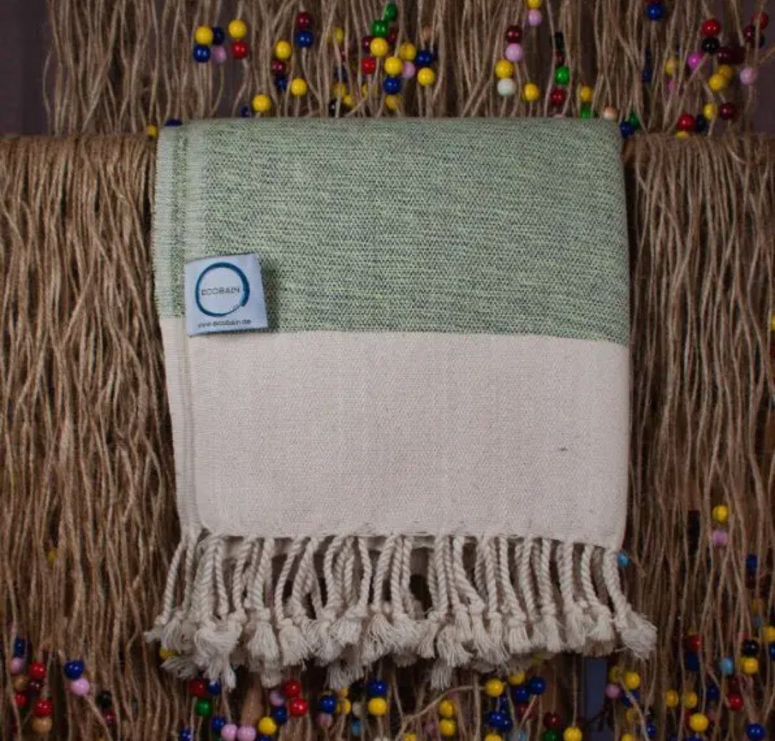 Hamamtuch/Saunatuch/Badetuch mit Fransen aus 100% Baumwolle