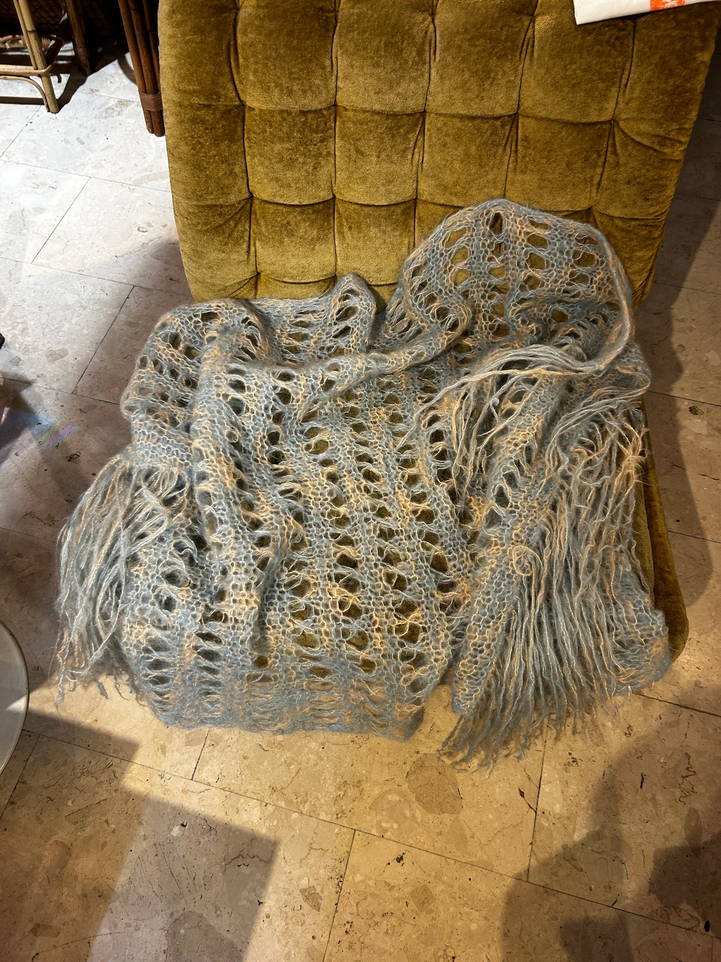 Wollener Umhang, Stola