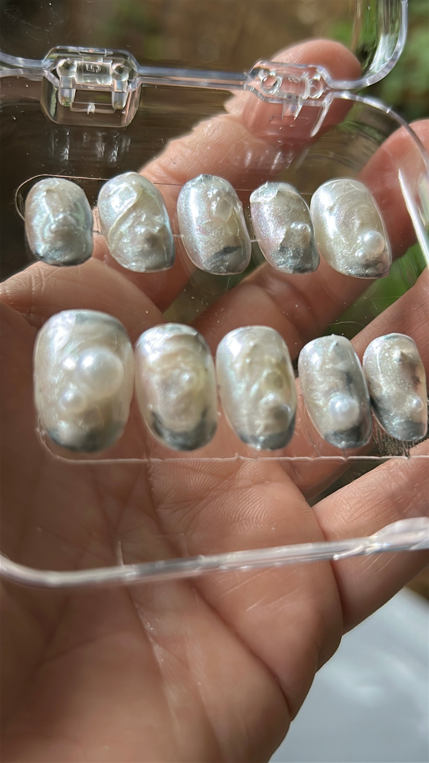 Set Press on Nails - handgemacht Oysters