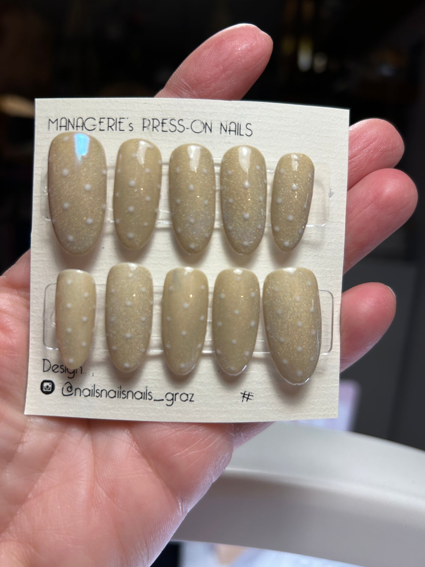 Set Press on Nails made by @managerienails