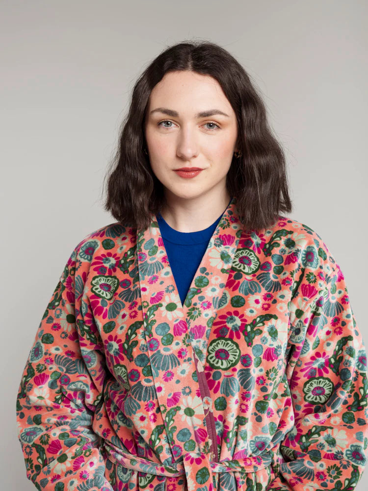 Samtener Morgenmantel, Bademantel von Les Touristes Paris – 100% Baumwolle