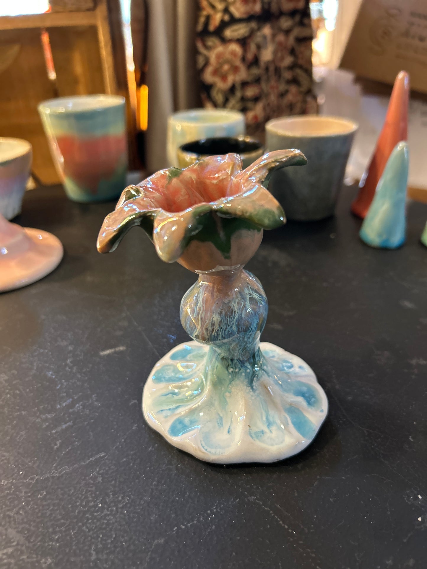Floraler Kerzenständer glasiert - Handgemachte Keramik von Johanna Reiner