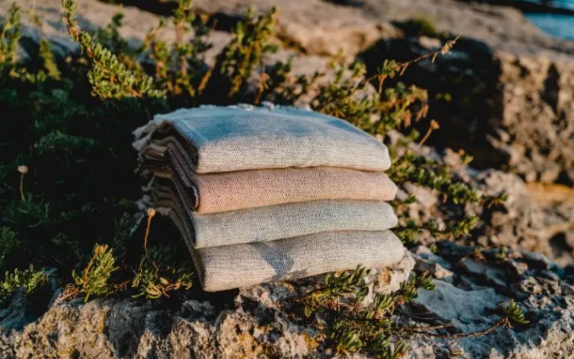 Hamamtuch/Saunatuch/Badetuch mit Fransen aus 100% Baumwolle