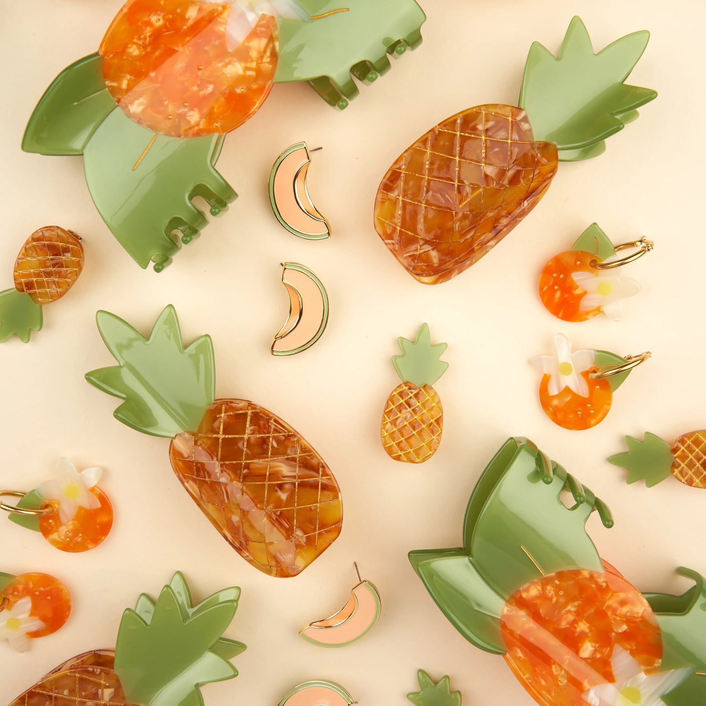 Ohrringe Orange mit Blüte von Coucou Suzette