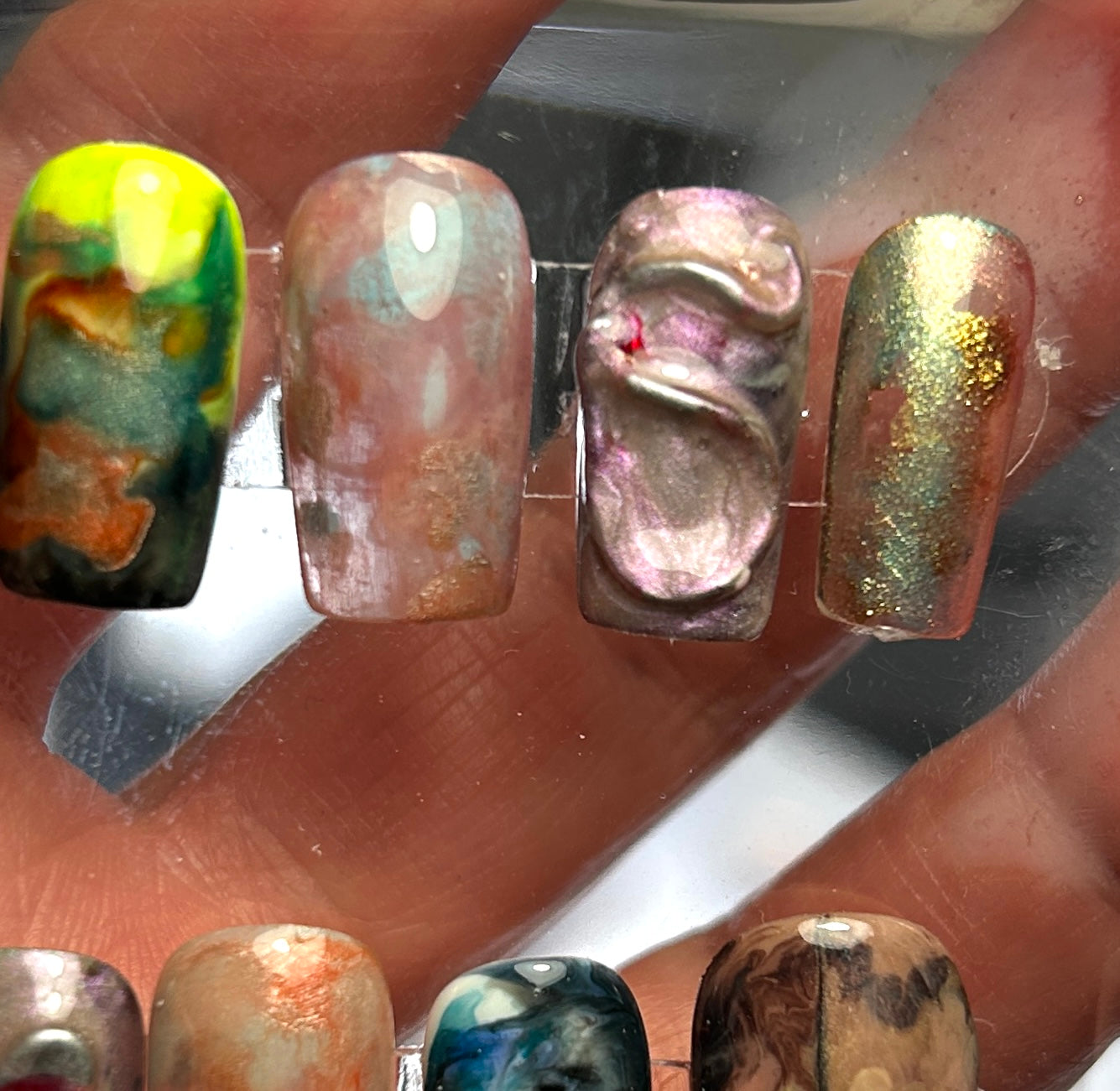 Set Press on Nails made by @managerienails