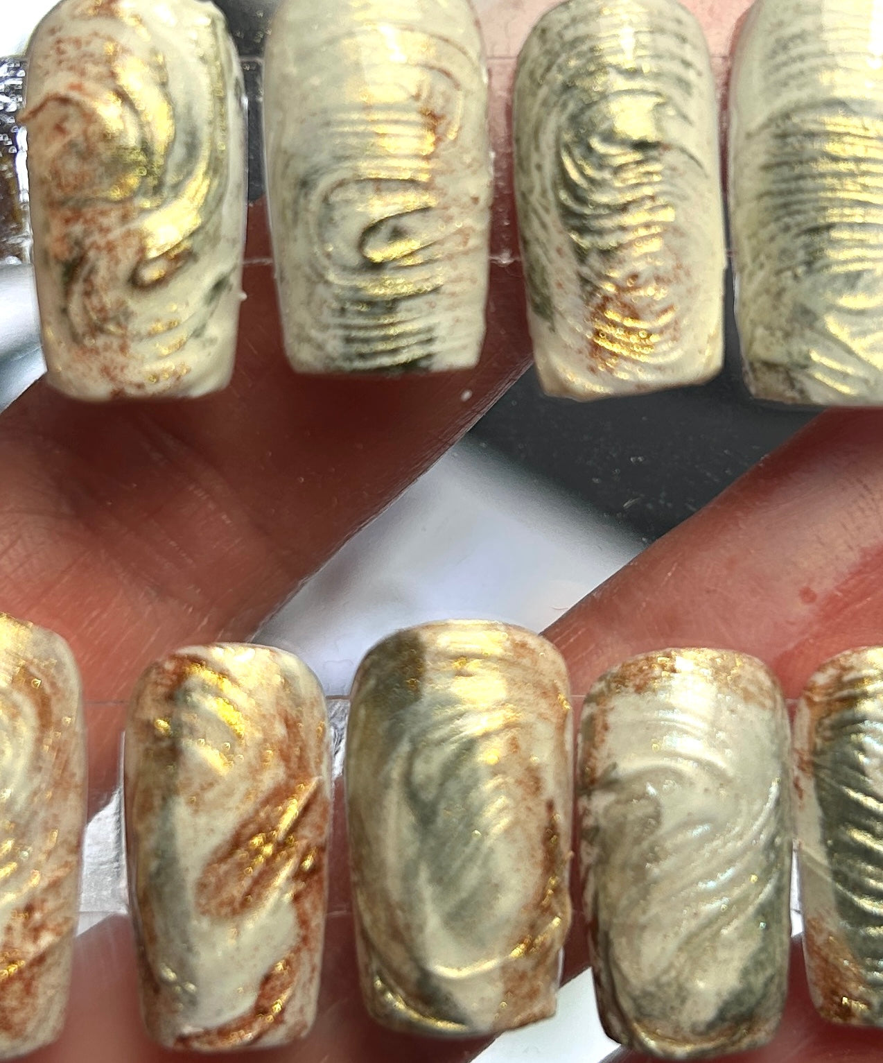 Set Press on Nails made by @managerienails