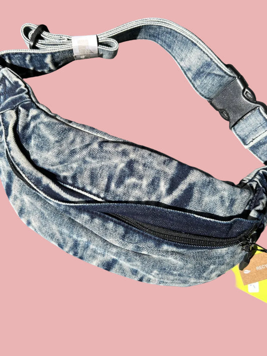 Acid-Wash Jeans-Bauchtasche