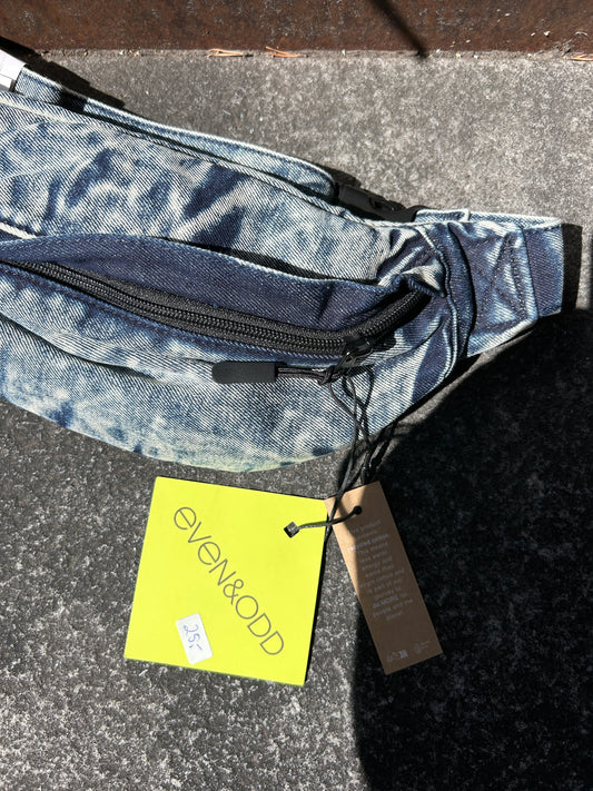 Acid-Wash Jeans-Bauchtasche