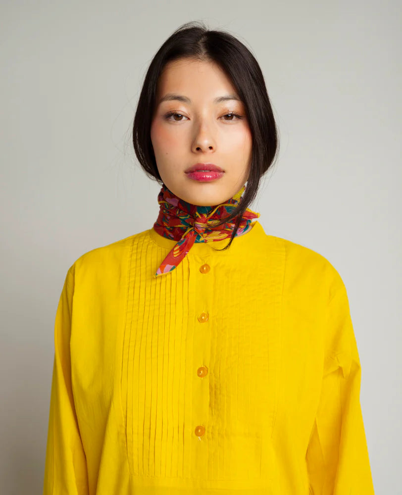 Quadratischer Schal - Holy Red Clay