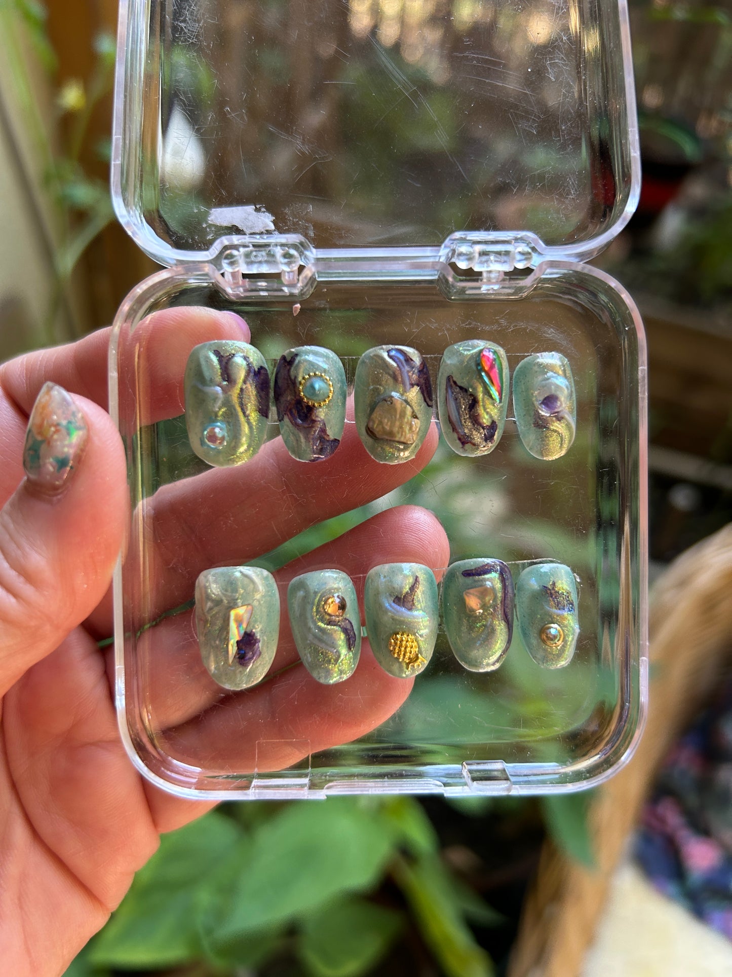 Set luxury Press-On Nails made by @managerienails