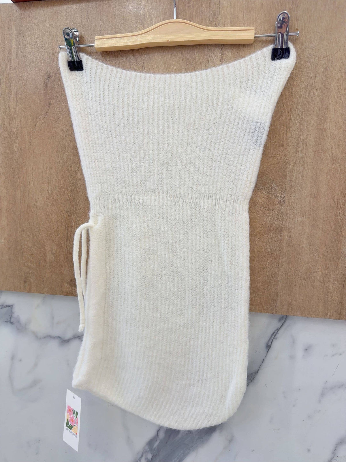 Balaklava mit Baby-Alpaka mit Kordeln: Off White