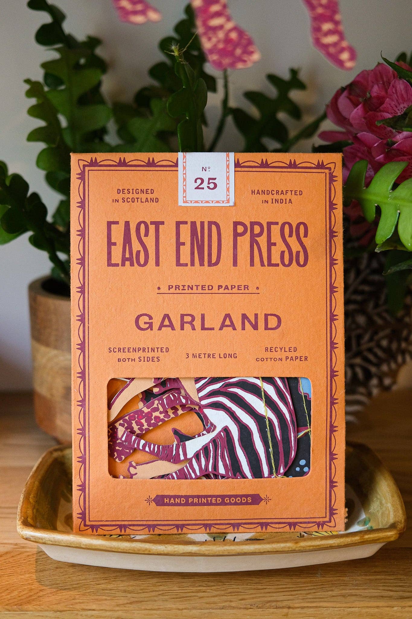 Genähte Girlande mit Safaritieren