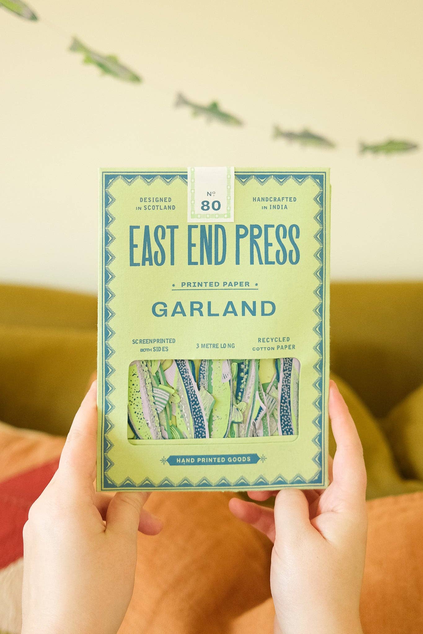 Leckere Sardellen – genähte Girlande