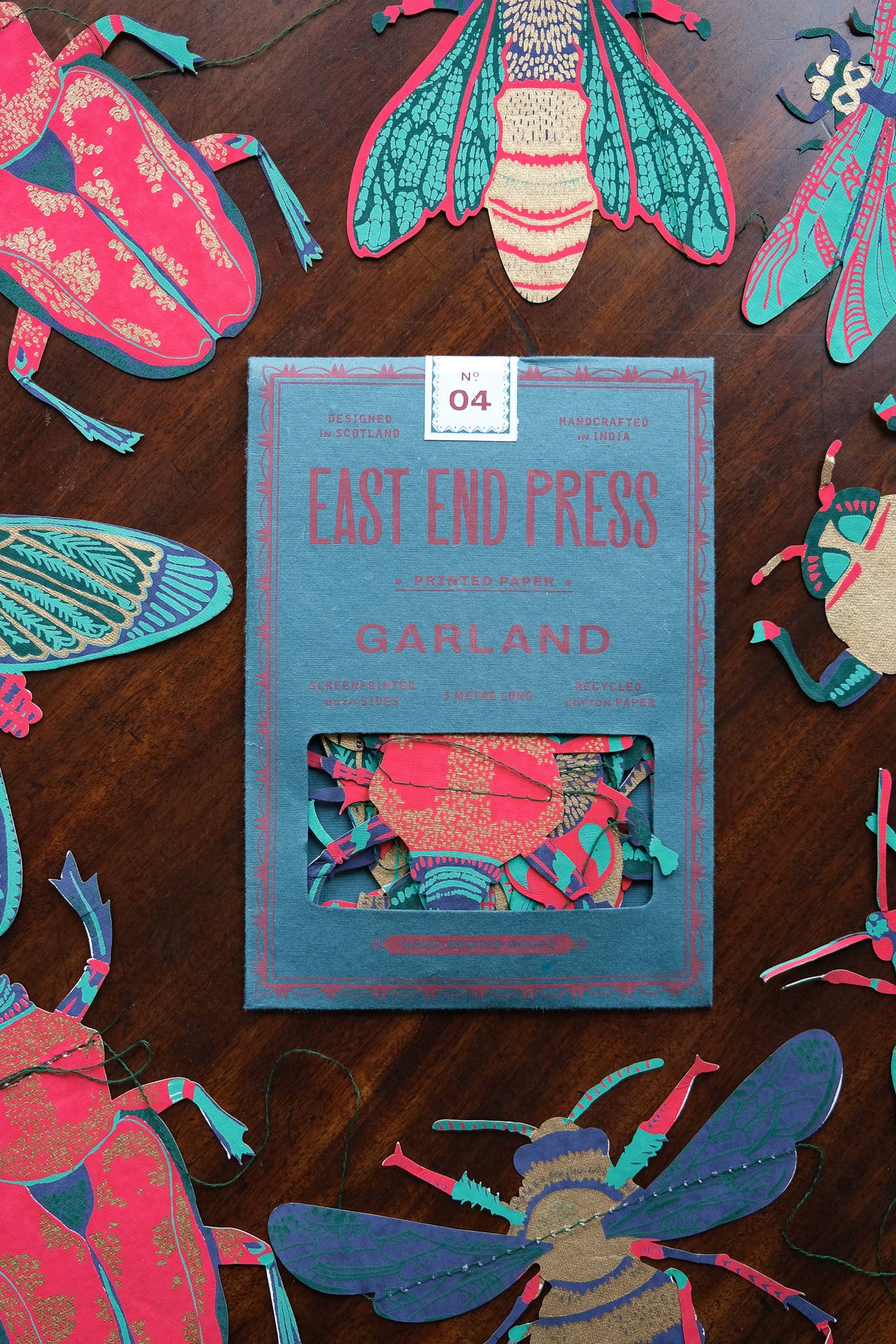 Insekten genähte Girlande